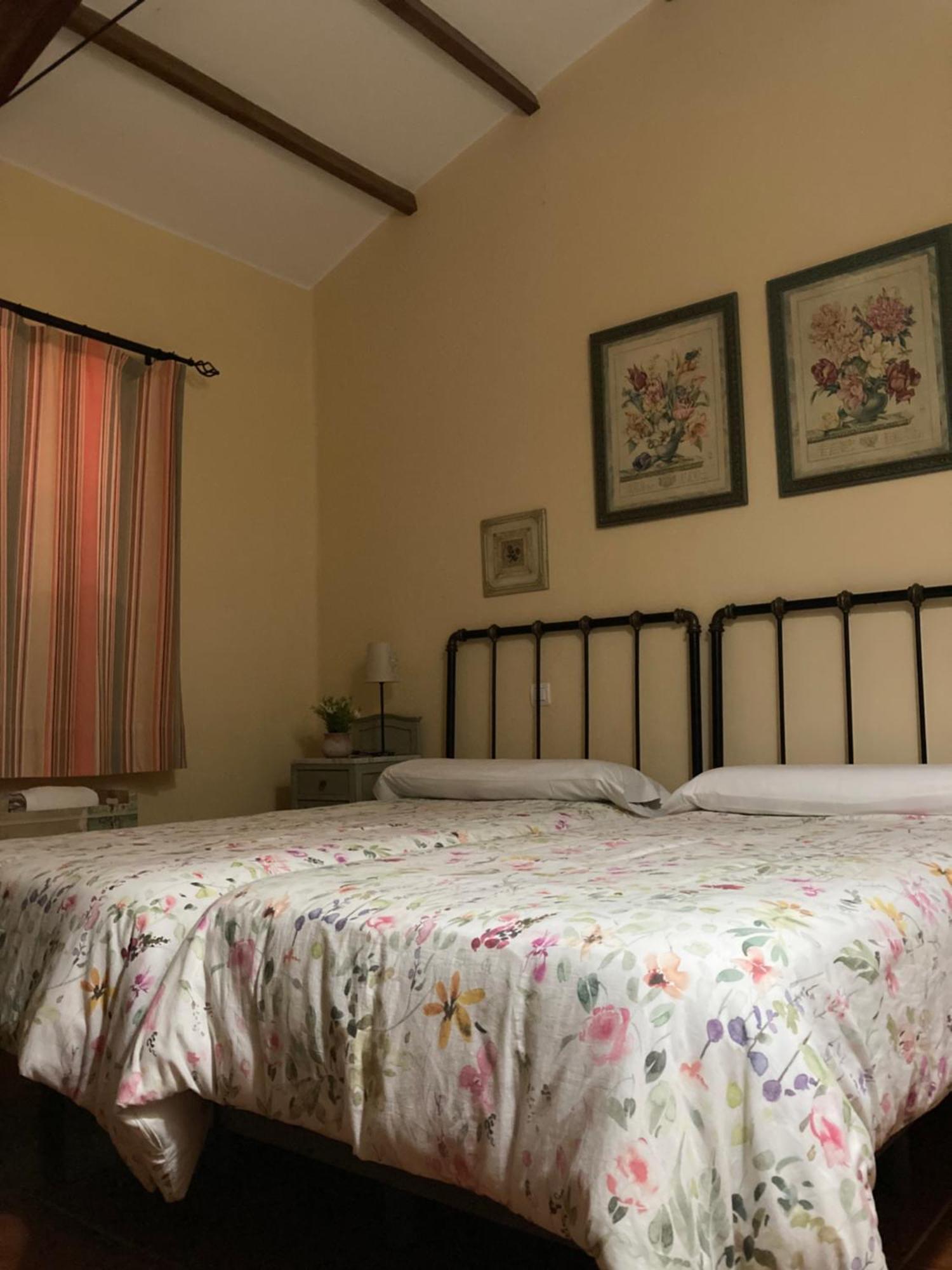 La Roca de la Sierra Casa Rural Valdevilano المظهر الخارجي الصورة