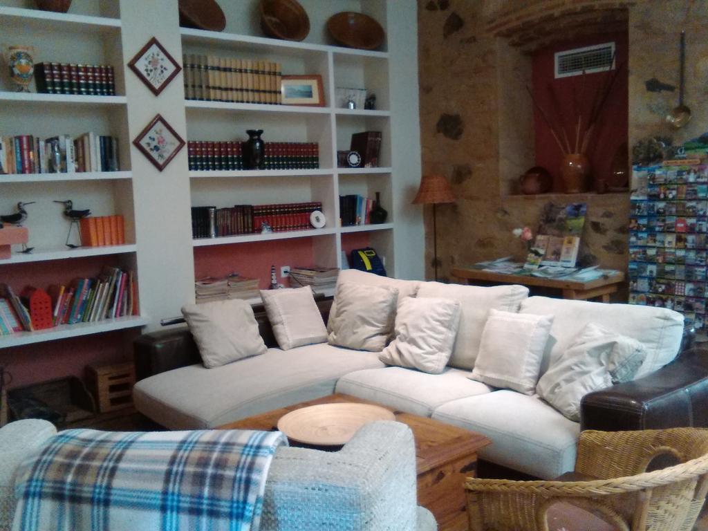 La Roca de la Sierra Casa Rural Valdevilano المظهر الخارجي الصورة